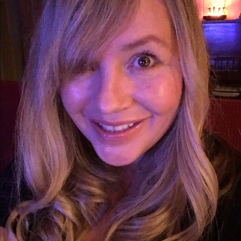 Meet your Posher, Julie